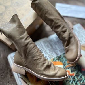 People Sutton Tight Slouch Boots 